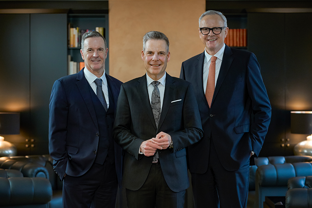 Gruppenfoto von Axel Melber, Klaus Brockmeyer und Willi Ernst